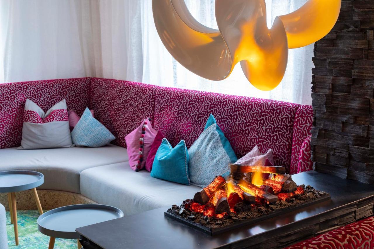 Hotel Lucia Дамульс Экстерьер фото