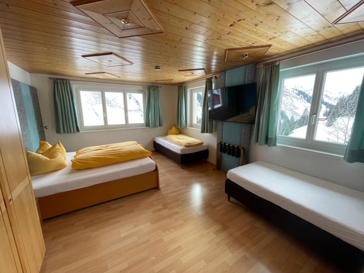 Hotel Lucia Дамульс Экстерьер фото